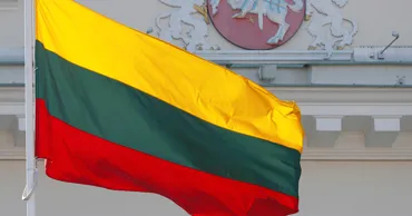 Сейм Литвы поддержал отмену запрета на ядерное оружие