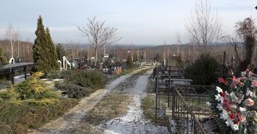 В мэрии Бельц опровергли информацию о платном въезде на кладбища.