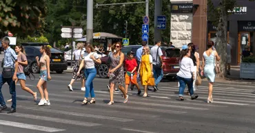 Почти три четверти жителей Молдовы не собираются уезжать за границу