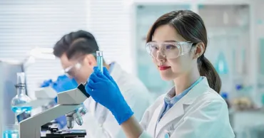 Medicii reprogramează reacția alergică pentru a lupta împotriva cancerului