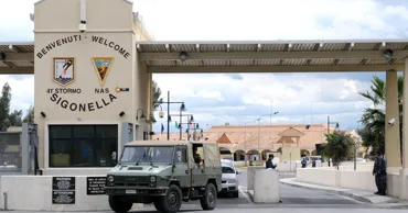 Италия отказала в посадке военным самолетам США