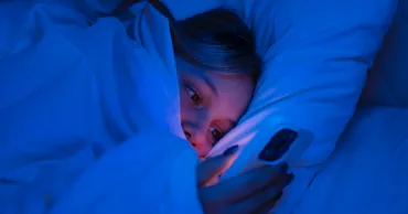 Развеян популярный миф о частой причине бессонницы