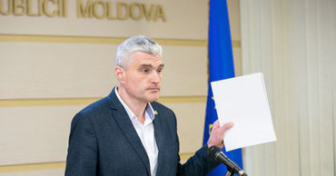 Вице-председатель парламента Александр Слусарь.