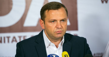 Андрей Нэстасе: Власти очень поверхностно относятся к ситуации.