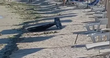 O porțiune de plajă din stațiunea Saturn, închisă după găsirea unor bucăți de dronă