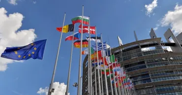 Европарламент принял резолюцию по инцидентам с дронами и действиям России