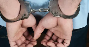 Трое мужчин в возрасте от 37 до 42 лет осуждены в Кишиневе за квартирные кражи