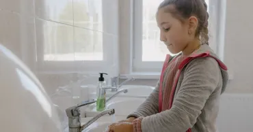 Patru școli din Moldova vor beneficia de grupuri sanitare modernizate