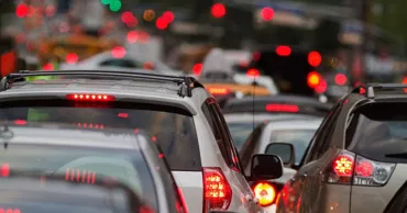 Se formează ambuteiaje pe drumul R3, între localitățile Bardar și Hâncești