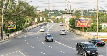 На улице Измаил у моста обустраивают новую ливневую канализацию