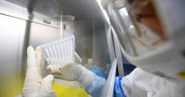 Эксперт из США считает, что Китай первым получит вакцину от коронавируса.