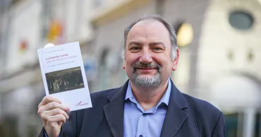 Un profesor francez, acuzat de crearea unui premiu fals în domeniul filologiei