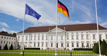 В Германии ремонт резиденции президента оценили в 600 млн евро