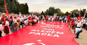 Comuniștii au organizat „Marșul păcii” la 82 de ani de la operațiunea Iași-Chișinău