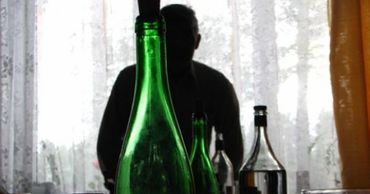 Минздрав: Более 45 000 молдаван страдают алкогольной зависимостью.