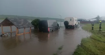Дожди причинили ущерб населенным пунктам: спасатели оказали помощь в десяти районах