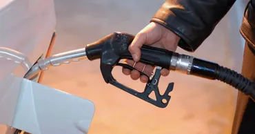 НАРЭ: Тенденция снижения цен на топливо в Молдове продолжается