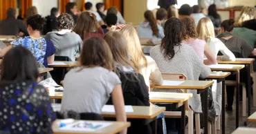Peste 780 de elevi din Moldova vor susține examenele de BAC în regim de externat în 2026