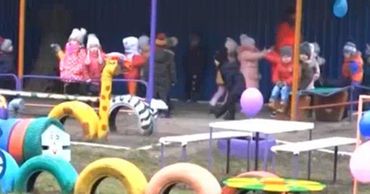 В Бельцах предприниматель обустроил игровую площадку в детсаде.