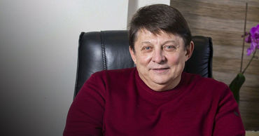 Бизнесмен Айзин скончался от осложнений коронавируса.