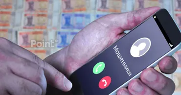 Un pensionar, lăsat fără 400.000 de lei. Escrocii, prinși când veneau după restul de 10.000 de euro