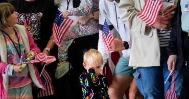 США примут еще 10 тысяч беженцев из Южной Африки