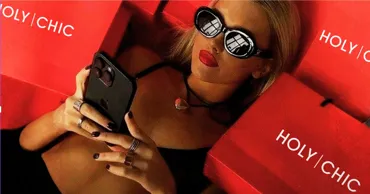 Holy Chic запускает e-commerce платформу и представляет Charity Lot Ⓟ