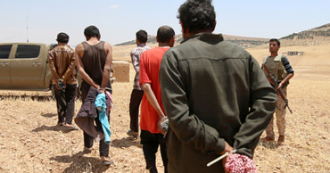 Описаны применявшиеся сирийской армией пытки.