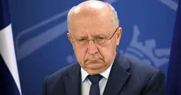 Еврокомиссар призвал создать новый оборонный союз с участием Украины