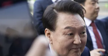 Экс-президенту Южной Кореи дали еще семь лет тюрьмы к пожизненному сроку