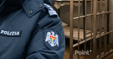 Полицейский приговорен к шести годам лишения свободы за пассивную коррупцию