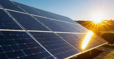 Война в Иране вызвала бум: Китай массово продает солнечные панели по всему миру