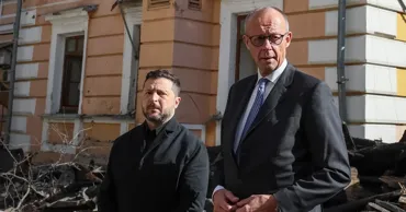 Мерц в Киеве обратился к Путину: Прекратите эту бессмысленную войну