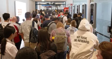 Noul sistem de control la frontierele UE provoacă blocaje în aeroporturi