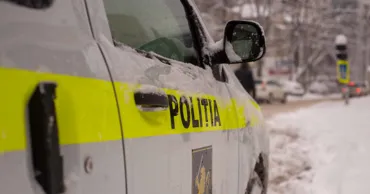 В Каларашском районе санки с двумя детьми врезались в полицейскую машину