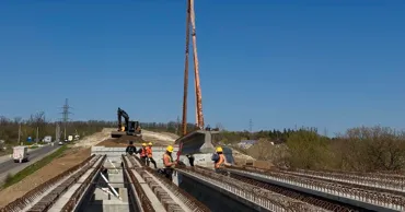 Progresul lucrărilor la podul peste râul Răut din Bălți este de aproximativ 60%