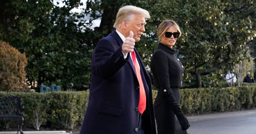 Дональд Трамп покинул Белый дом, но - не с пустыми руками.