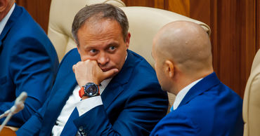 Канду: Обсуждается возможность формирования правительства меньшинства.