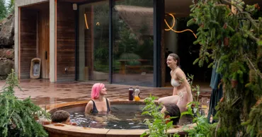 Woloshin banya: Nu cafeaua, ci baia cu aburi te energizează Ⓟ