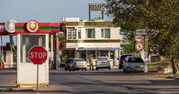 Mașinile din Transnistria, înmatriculate mai des cu plăci naționale decât cu neutre