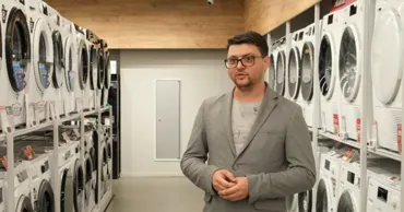 EcoVoucher: Familia Comendant și-a schimbat mașina de spălat și economisește energie Ⓟ