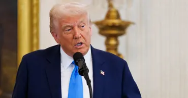 Трамп потребовал от ФРС снизить ставки и пригрозил прекратить торговлю