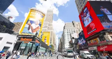 Femeie arestată în SUA: Ar fi pregătit un atac la Capitoliul din New York