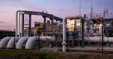 Германия входит в отопительный сезон с рекордно низкими запасами газа