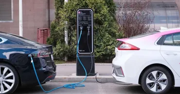 Рост цен на топливо привел к рекордным продажам электромобилей в Европе