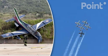 Показательный полет: в Италии три реактивных самолета Aermacchi столкнулись в воздухе