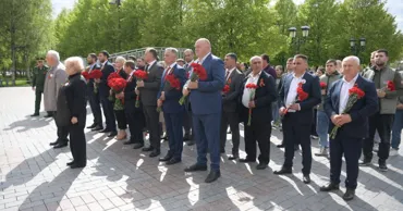 Tauber și apropiații lui Șor vor aduce o parte a Focului Veșnic la Chișinău