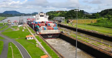 Проход по Панамскому каналу рекордно подорожал из-за войны в Иране