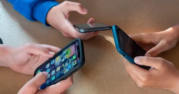 Норвегия готовит запрет соцсетей для детей до 16 лет