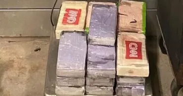 Полиция Эквадора изъяла 1,6 тонны кокаина с логотипом CNN